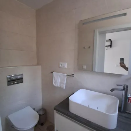 Casa Reina Tauro With Private Pool Villa *